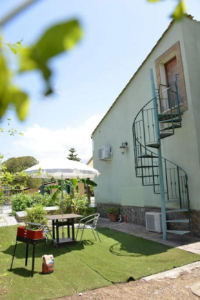 Ipsy - chalet nearby the sea Campofelice Di Roccella